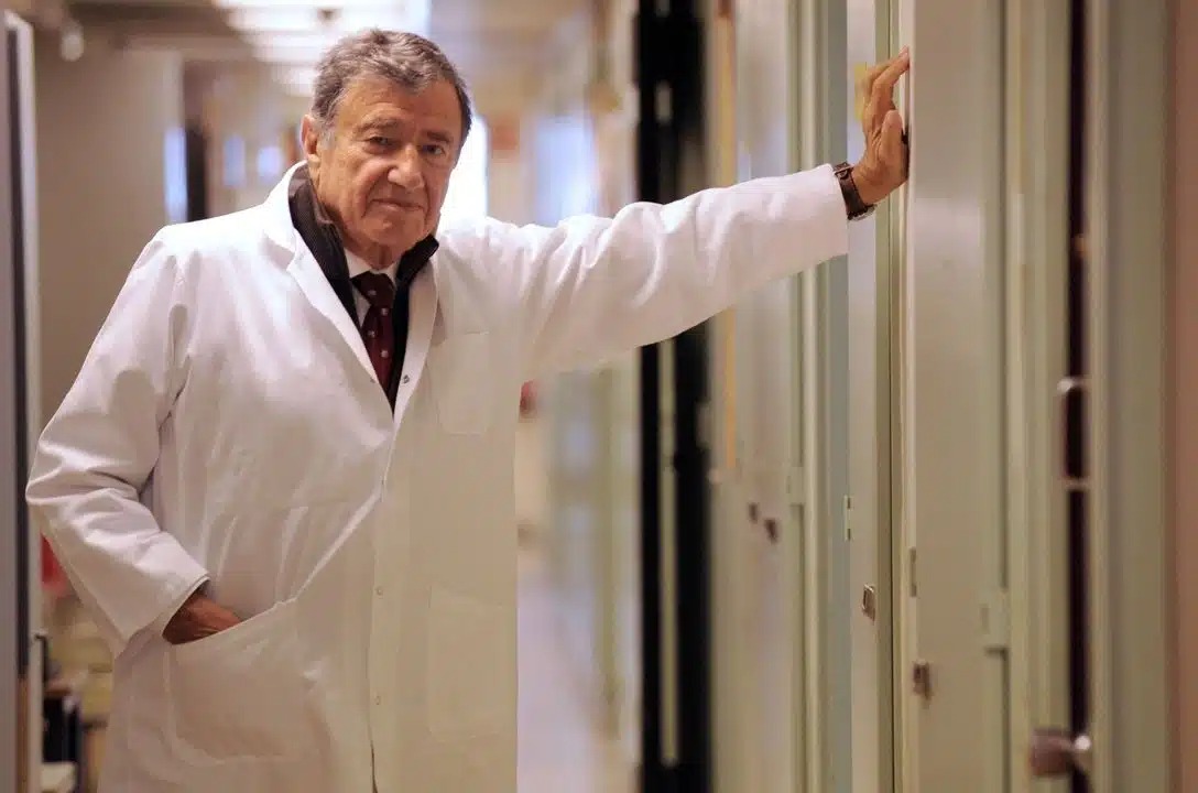 WhatsApp Image 2025-06-02 at 08.40.04